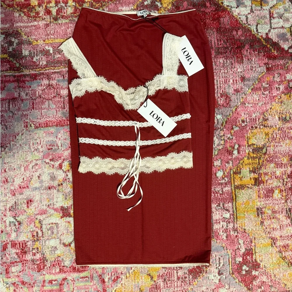 Loba Burgundy Lace-Trim Set - Picture 5 of 6